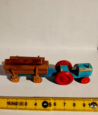 vecchio trattore/trattore con