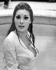 Edwige fenech sembra - fenech,