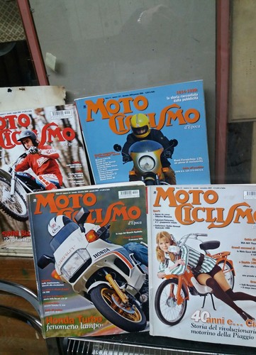 Svariate riviste moto - di,