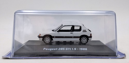 Die cast peugeot 205 - cast, "