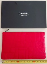 Trousse makeup pouch Chanel 27