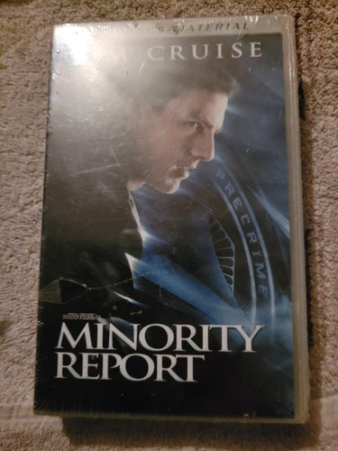 Minority report special - minority,