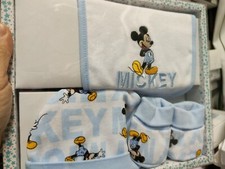 Set Disney Bavaglini Scarpine Cuffia