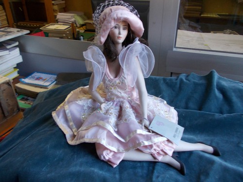 Bambola collezione in - collezione,