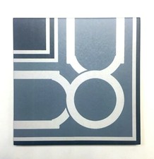 Piastrella angolare in gres