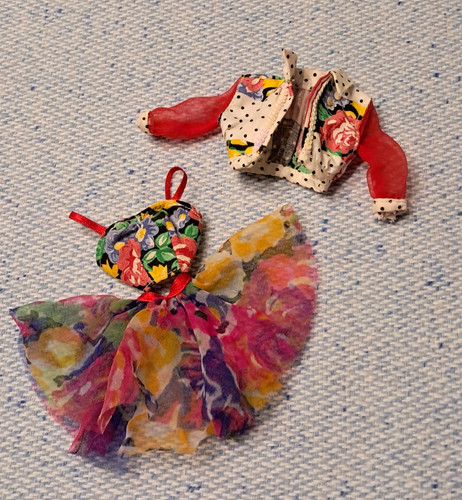 1992 outfit barbie - 1992, talk