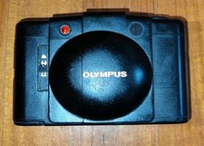 Vintage Olympus XA2 35mm film camera for PARTS ONLY OR REPAIR - not tested