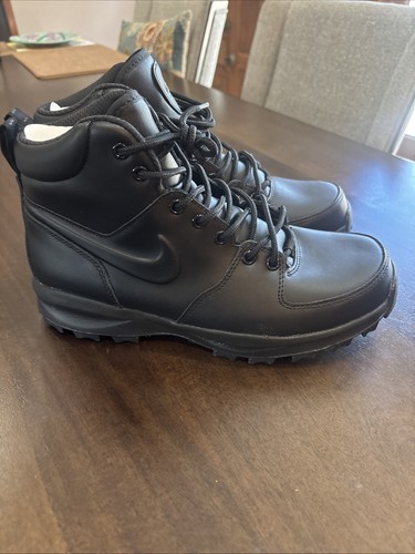 Stivali alti nike manoa - stivali,