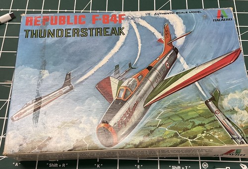 Italeri 107 repubblica - 1/72,