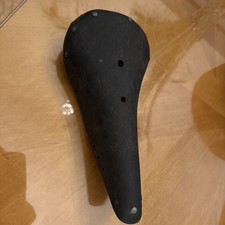 Sella in pelle da corsa su