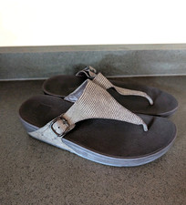 FITFLOP The Skinny Lizard