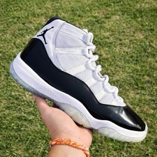 Size 10 - Nike Air Jordan 11
