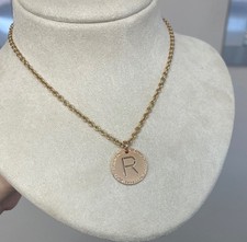 Collana con ciondolo - , iniziale