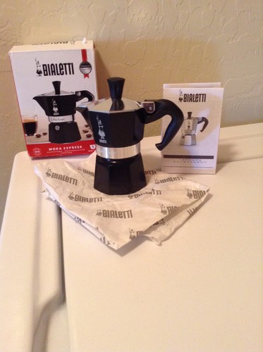 New black iconic bialetti - black,
