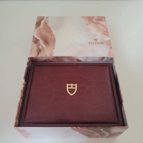 Tudor box - box, (vintage)