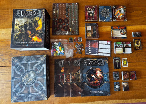 Warhammer fantasy roleplay box - roleplay,