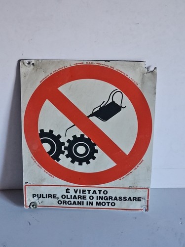 Vietato oliare organi moto - organi, in