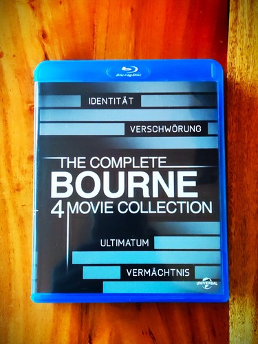 The complete bourne - complete,