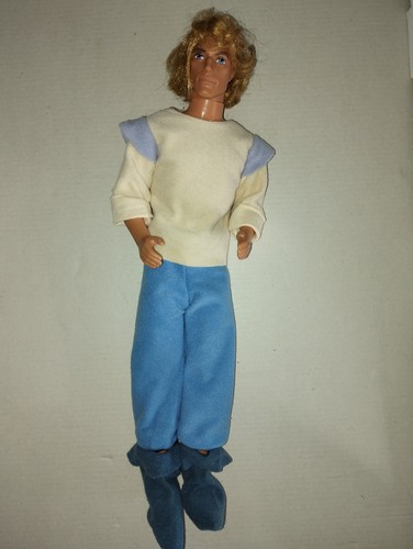 Barbie ken john - barbie,