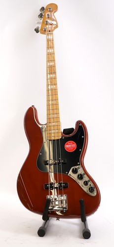 Squier classic vibe - vibe, active