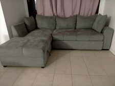 Divano letto ad angolo, con penisola contenitore 