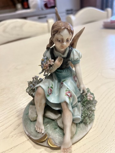 Statuetta donna porcellana - donna,