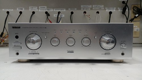 Amplificatore stereo integrato