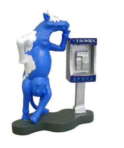 Cow parade hablele gina - cow,