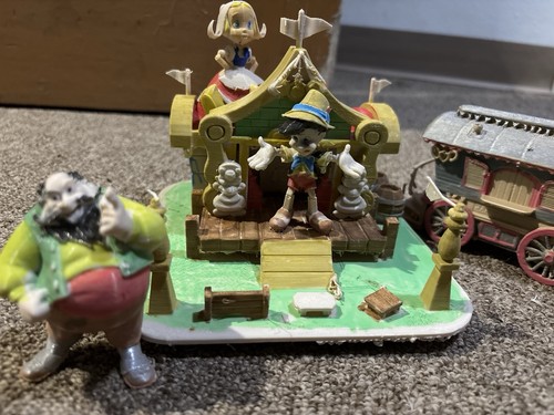 Pinocchio disney - pinocchio,