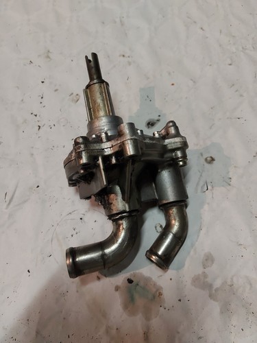 Pompe eau honda 650 f - pompe,