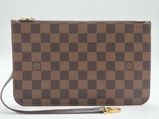Louis Vuitton Neverfull Pouch