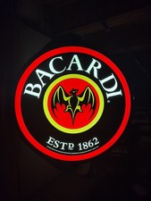 FANTASTICA INSEGNA PUB BACARDI