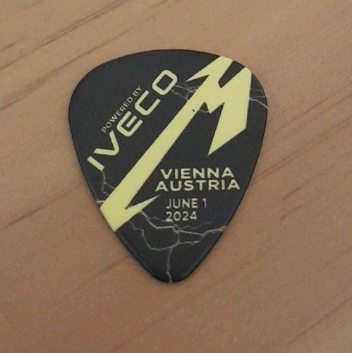Mediator metallica pick - metallica, guitar