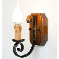 Applique in legno e ferro