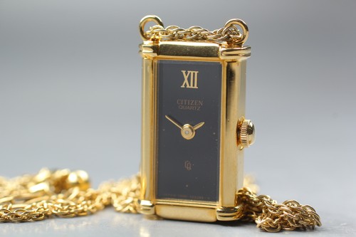 Near mint citizen pendant - mint],