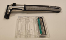 Rasoio Gillette Contour