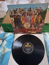 THE BEATLES - SGT PEPPER'S