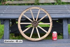 Vecchio carrello in legno