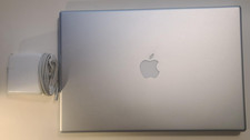 Apple MacBook Pro/15.4"/Early