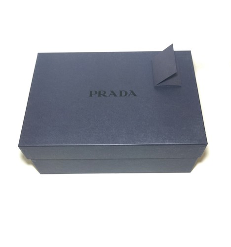 Scatola prada con - scatola, e
