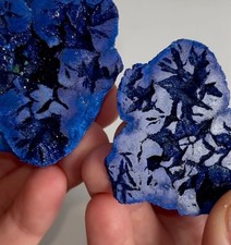 Coppia di geodi azzurrite blu