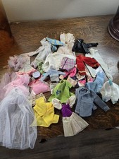 Lotto vari vestiti e accessori