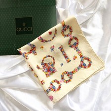 Sciarpa Gucci seta 100% floreale bianco sporco rosso rosa giallo blu 47 cm vintage