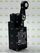 1PCS   D4N-1220   limit switch