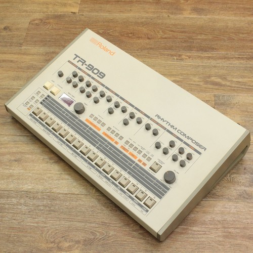 Roland 909 compositore - compositore, di