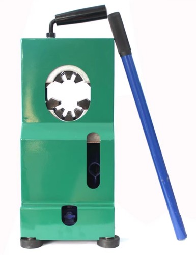 Pressa manuale per tubi