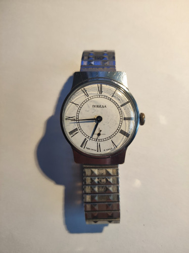 Ancienne montre mécanique - ancienne,
