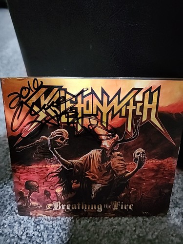 Skeletonwitch breathing the - -,