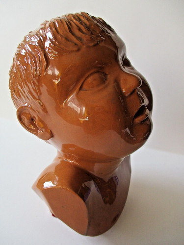Scultura terracotta invetriata
