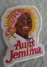 Toppa ricamata zia circa 2,5x3,25"